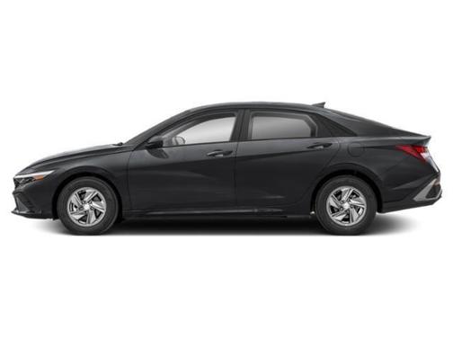 Abyss Black 2026 Hyundai ELANTRA SE