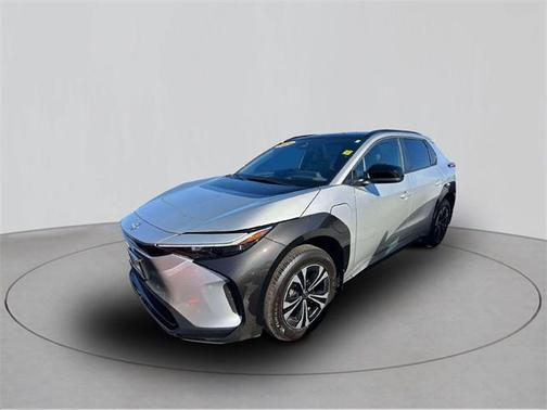 2024 Toyota bZ4X XLE