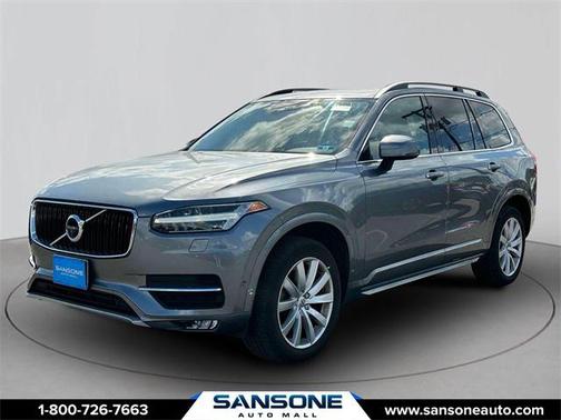 2016 Volvo XC90 T6 Momentum