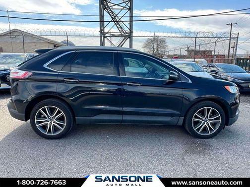Agate Black 2020 Ford Edge Titanium
