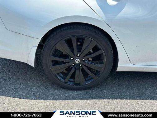 2022 Nissan Altima SR FWD