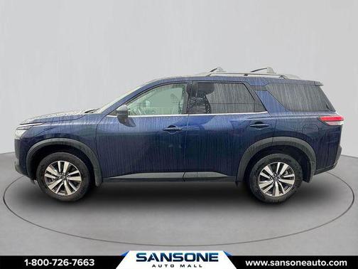 2025 Nissan Pathfinder SL 4WD
