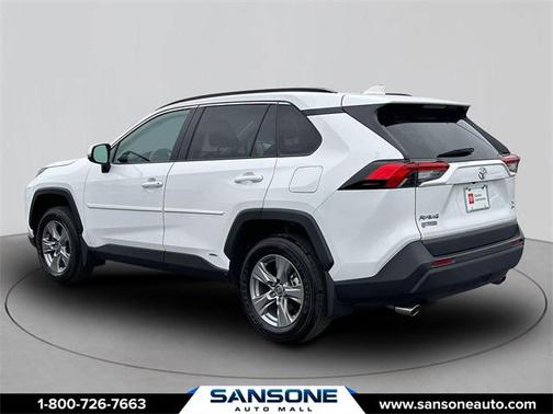 2025 Toyota RAV4 Hybrid XLE