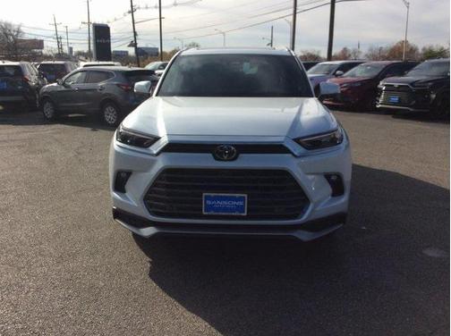 2026 Toyota Grand Highlander Hybrid Platinum MAX