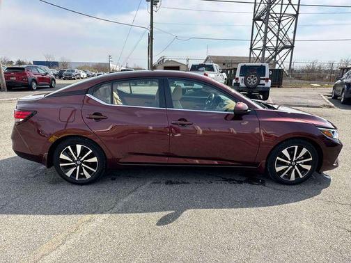 Rosewood Metallic 2023 Nissan Sentra SV