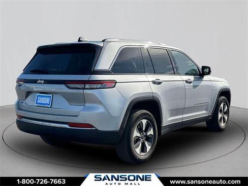 2022 Jeep Grand Cherokee 4xe Base