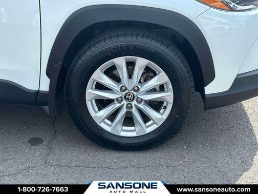 Wind Chill Pearl 2024 Toyota Corolla Cross LE