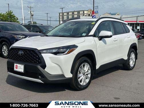Wind Chill Pearl 2024 Toyota Corolla Cross LE