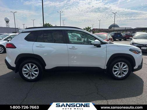 Wind Chill Pearl 2024 Toyota Corolla Cross LE