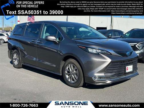 2024 Toyota Sienna XLE