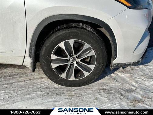 2023 Toyota Highlander XLE