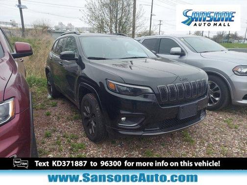 Photo 1 of 15 of 2019 Jeep Cherokee High Altitude
