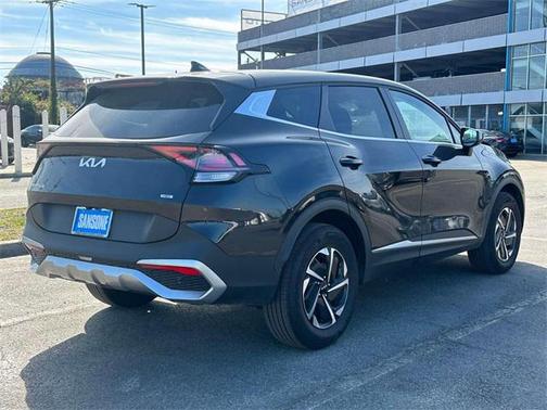 2025 Kia Sportage Hybrid LX