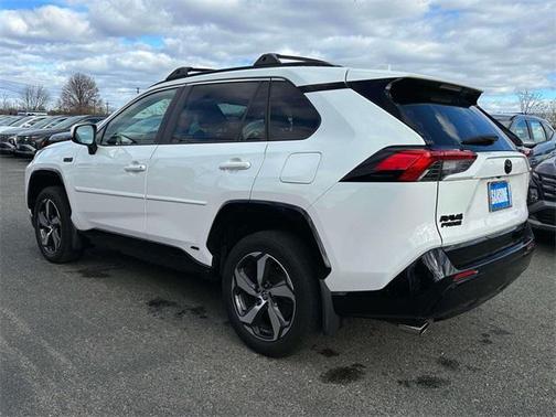 2023 Toyota RAV4 Prime SE