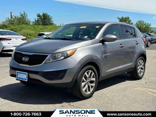 Mineral Silver 2016 Kia Sportage LX