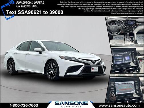 2022 Toyota Camry SE