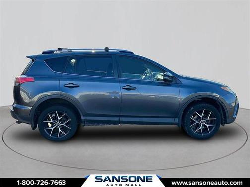 2017 Toyota RAV4 SE