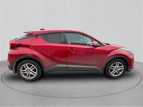 2020 Toyota C-HR LE