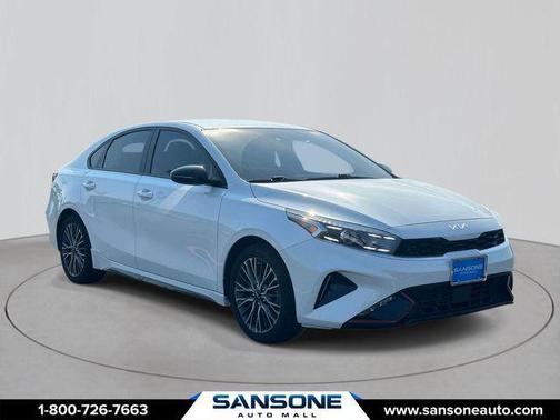Snow White Pearl 2024 Kia Forte GT-Line