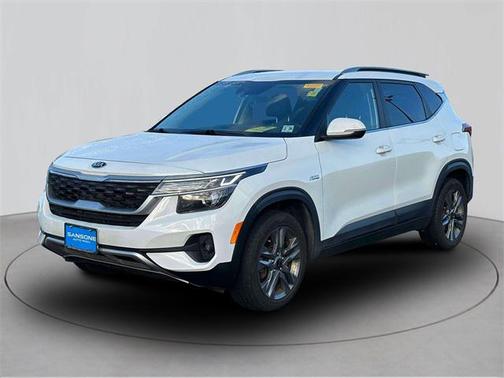 2021 Kia Seltos S