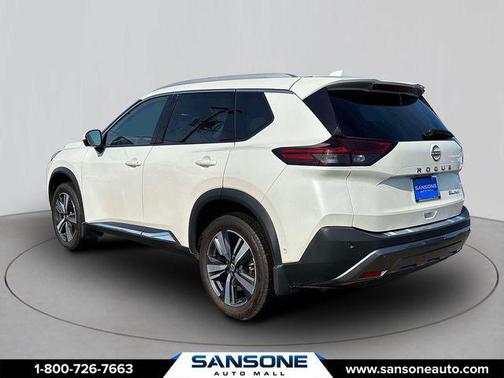 2022 Nissan Rogue SL