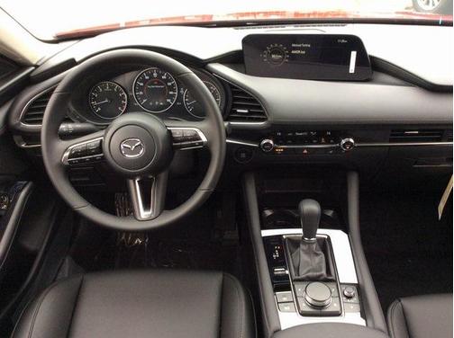 2025 Mazda Mazda3 FWD w/Preferred Package
