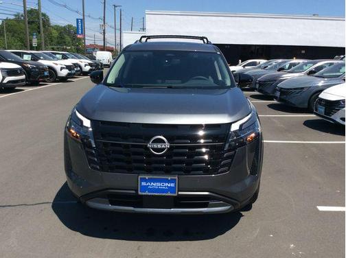 Gun Met 2026 Nissan Pathfinder SL