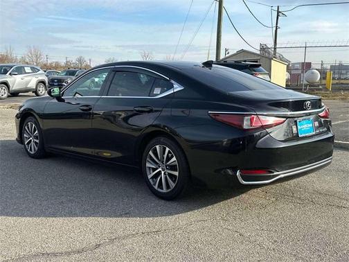 2021 Lexus ES 250 Base