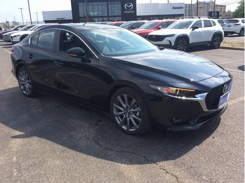 2025 Mazda Mazda3 FWD w/Preferred Package