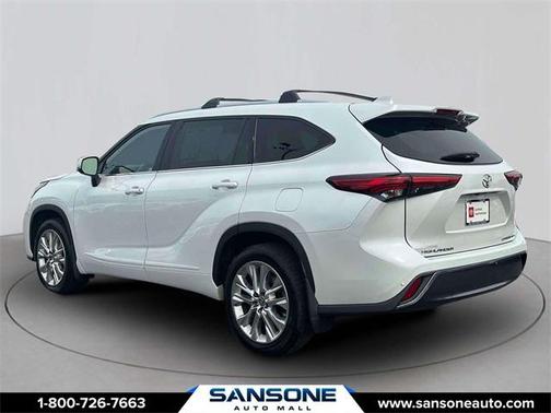 2022 Toyota Highlander Limited
