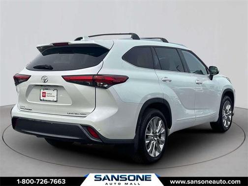2022 Toyota Highlander Limited