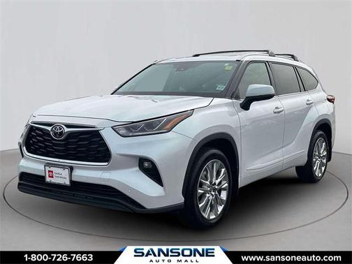 2022 Toyota Highlander Limited