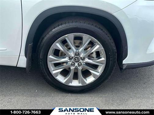 2022 Toyota Highlander Limited