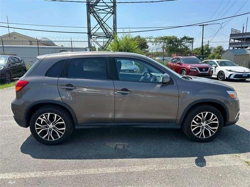 2018 Mitsubishi Outlander Sport 2.0 ES