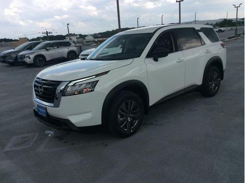2025 Nissan Pathfinder S 4WD