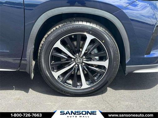 2022 Toyota Highlander XSE