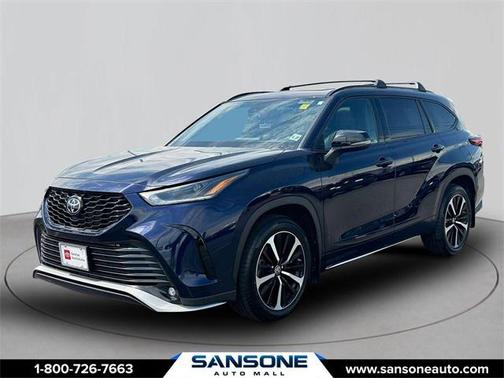2022 Toyota Highlander XSE