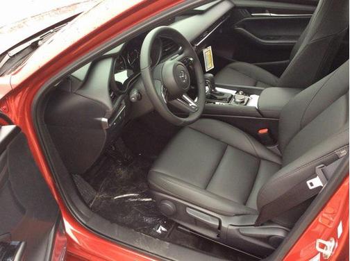 2025 Mazda Mazda3 FWD w/Select Package