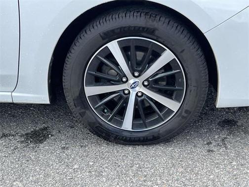 2019 Subaru Impreza 2.0i Premium