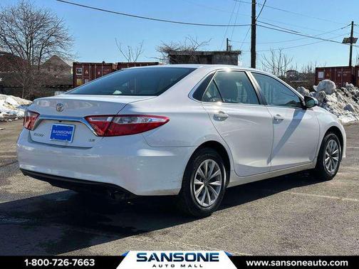 2017 Toyota Camry LE