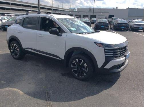 Fresh Powder 2026 Nissan Kicks SV