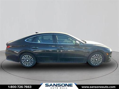 2023 Hyundai SONATA Hybrid SE