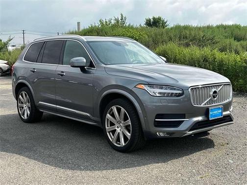 2019 Volvo XC90 T6 Inscription