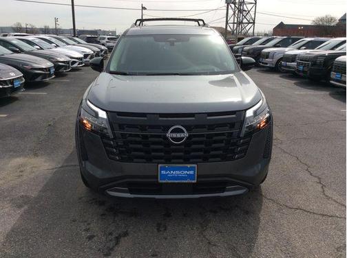 Gun Met 2026 Nissan Pathfinder Platinum