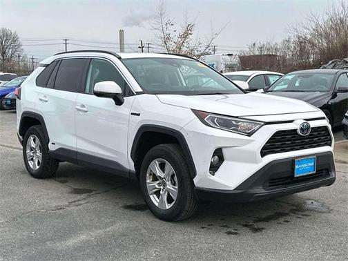 2021 Toyota RAV4 Hybrid XLE