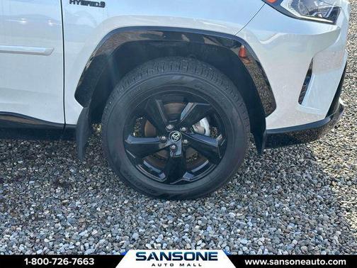 2021 Toyota RAV4 Hybrid SE