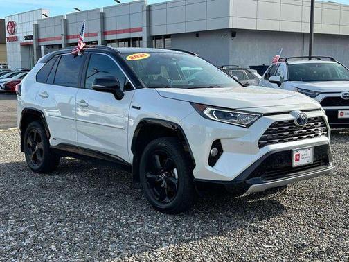 2021 Toyota RAV4 Hybrid SE