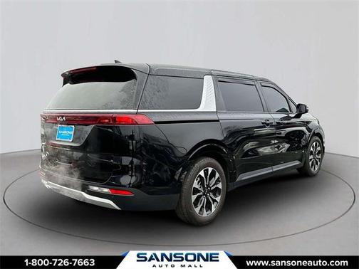 2024 Kia Carnival EX