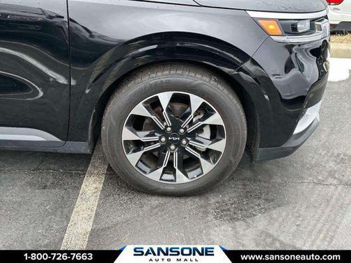 2024 Kia Carnival EX