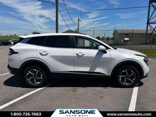 Snow White Pearl 2024 Kia Sportage Hybrid LX